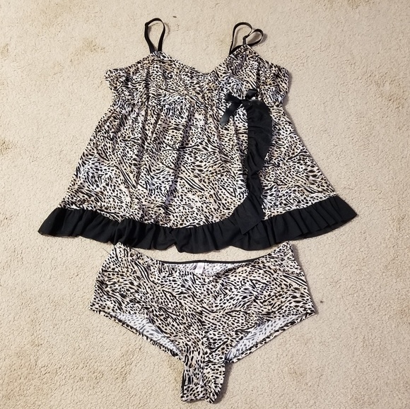 Cacique Other - Womens Plus Size Lingerie / Sleep Set